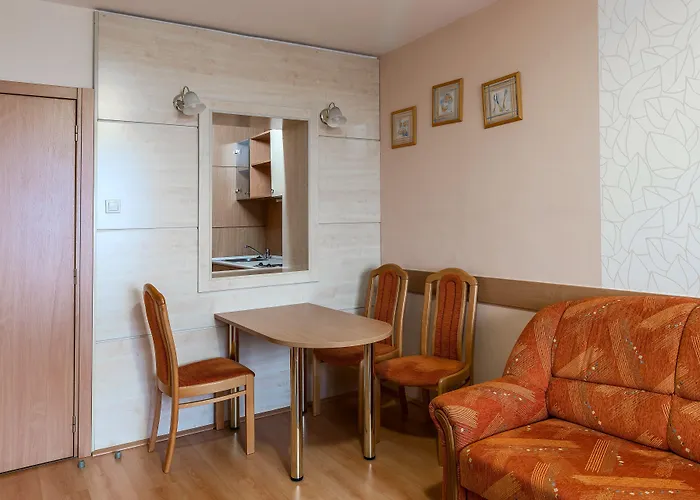 Baratsag Hotell 3*