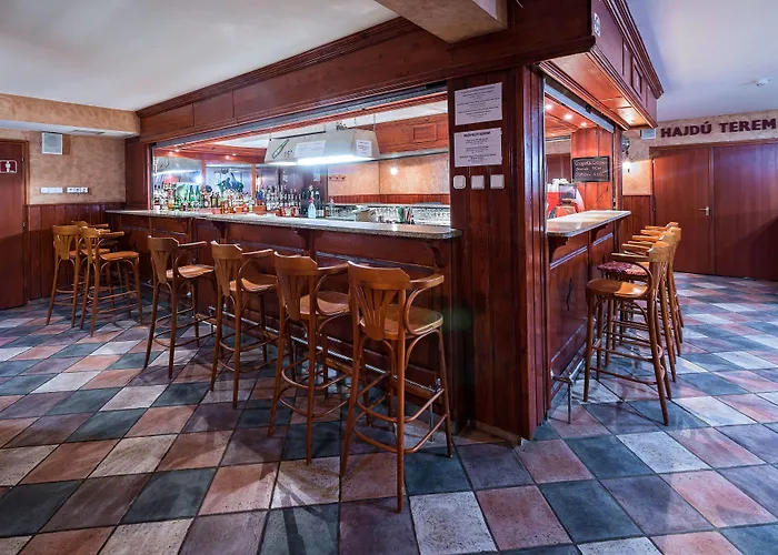 Baratsag Hotell