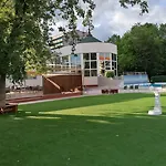 Baratsag Hotel