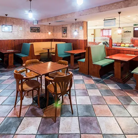 Baratsag Hotell Hajdúszoboszló