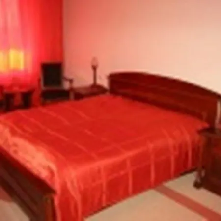 Barátság Hotel 3*