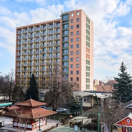Hotel Barátság