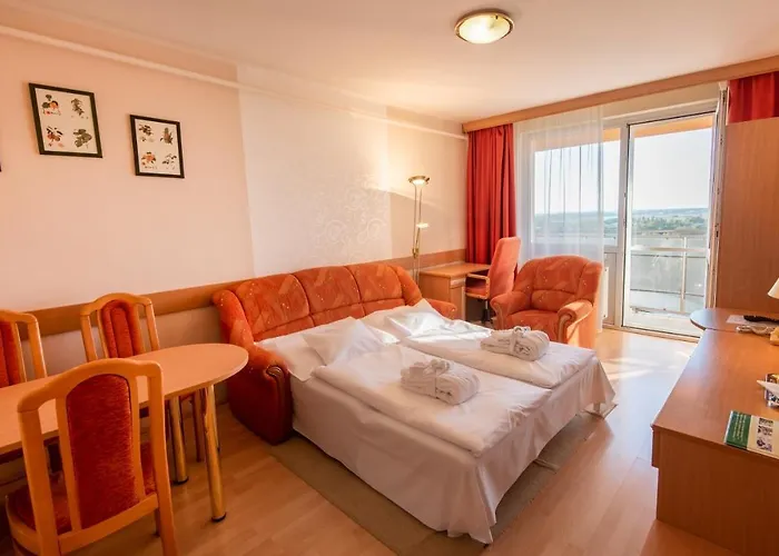 Baratsag 3* Hajdúszoboszló