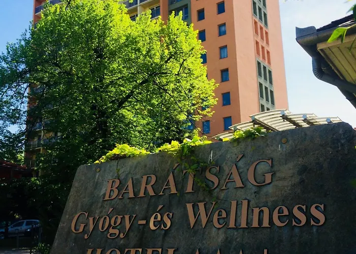 Barátság 3* Hajdúszoboszló